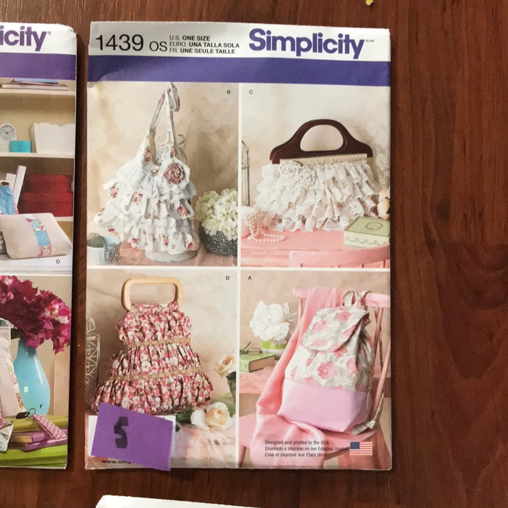 Simplicity Sewing Pattern For Handbags 👜 - Picture 4 of 7